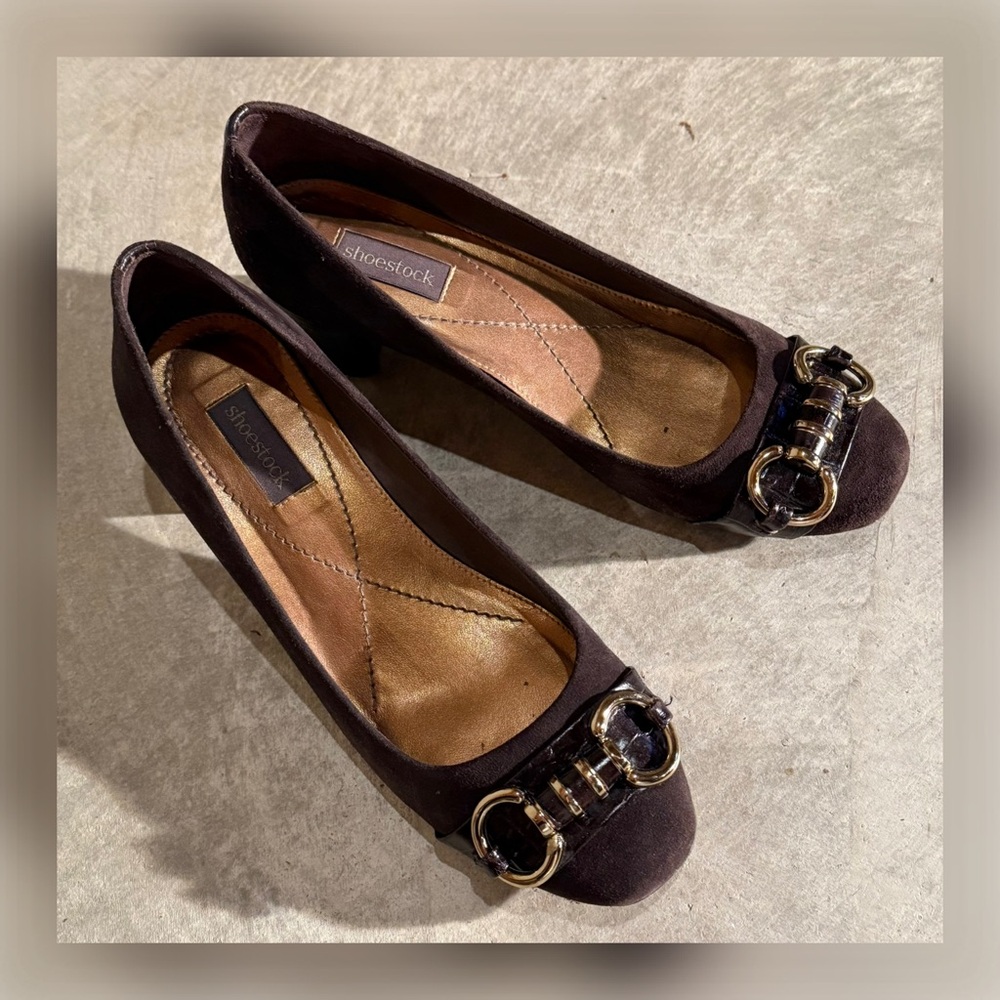 Brown Suede Leather with Gold Horse Bit Accents Block Heel Pumps